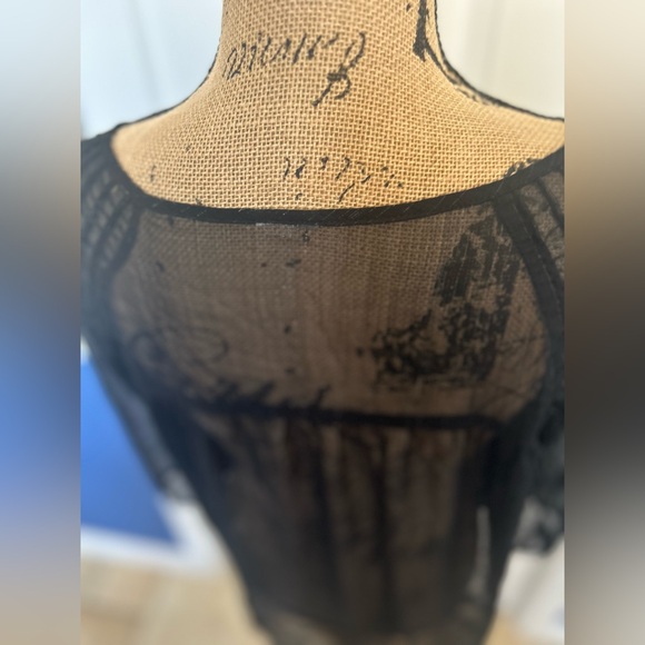 Sparkly Sheer Black Embroidered 3/4 Sleeve Top Blouse Shirt Size Medium See Pics - Picture 9 of 12